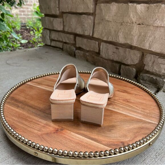 NEW Dolce Vita Jolice Gold Slip On Sandal Sz 8.5 - Picture 4 of 12